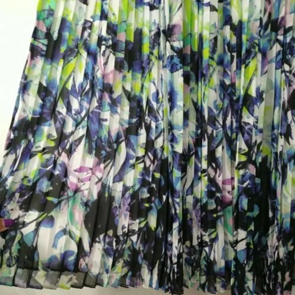 Liz Claiborne Pleated Midi Skirt Women Size M Purple Multicolor Pull-on Easter - Picture 4 of 7
